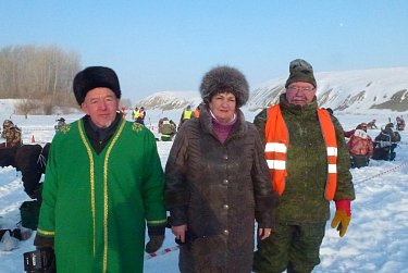 В Никольском прошел турнир по зимней рыбалке
